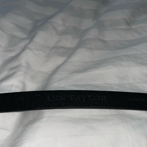 Ann Taylor Accent Belt - Picture 3 of 3
